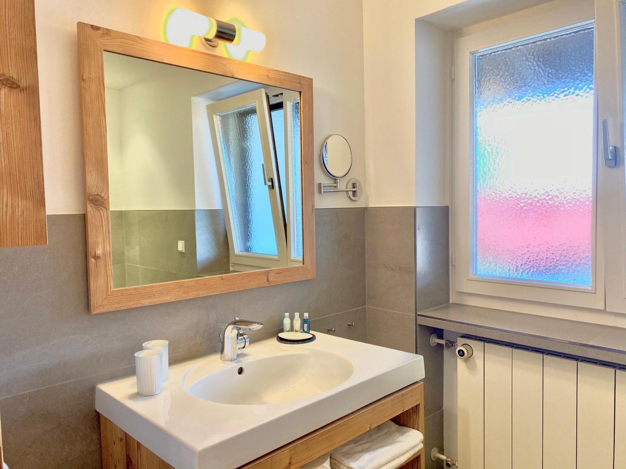 Sonnhof Tegernsee - Zentral Und Perfekt Fuer Urlaub & Arbeit Apartment