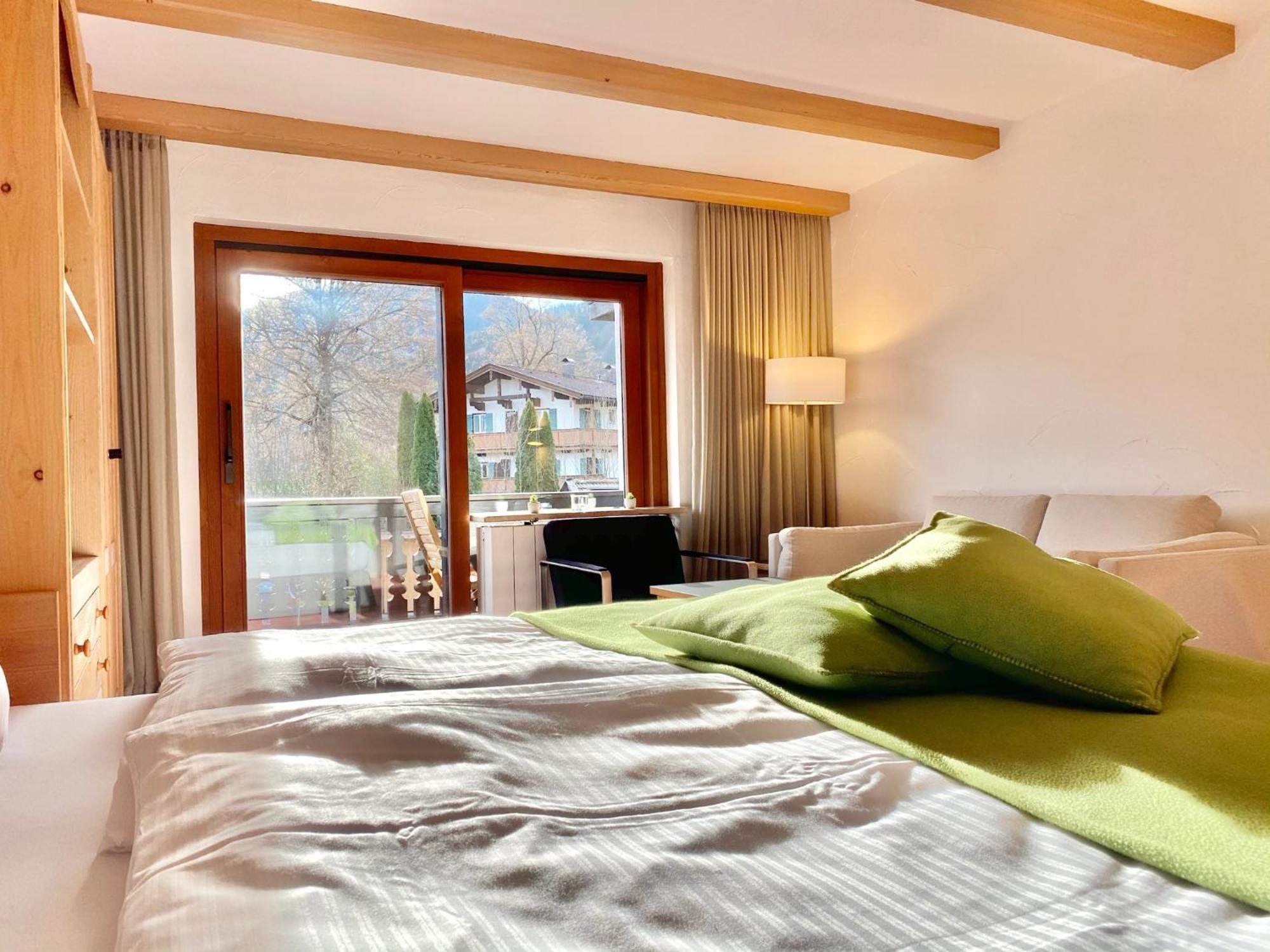 Sonnhof Tegernsee - Zentral Und Perfekt Fuer Urlaub & Arbeit Bad Wiessee