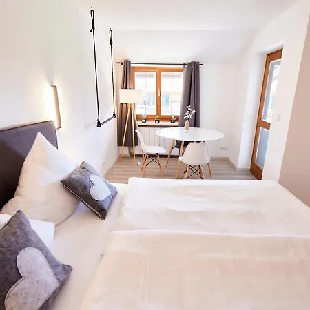 Sonnhof Apartments Tegernsee - Zentral Und Perfekt Fuer Urlaub & Arbeit Bad Wiessee Exterior photo