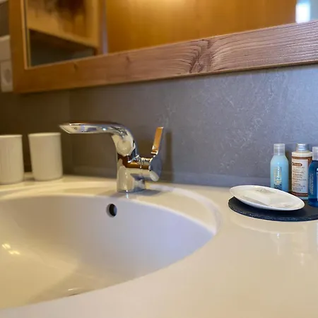 Sonnhof Apartments Tegernsee - Zentral Und Perfekt Fuer Urlaub & Arbeit Bad Wiessee Room photo