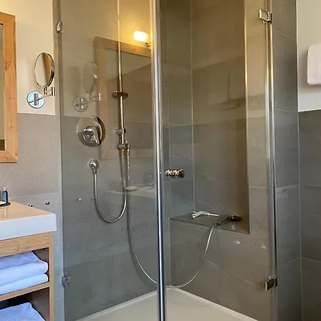 Sonnhof Apartments Tegernsee - Zentral Und Perfekt Fuer Urlaub & Arbeit Bad Wiessee Room photo