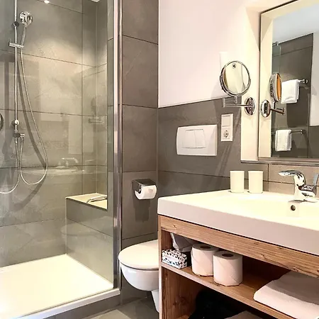 Sonnhof Apartments Tegernsee - Zentral Und Perfekt Fuer Urlaub & Arbeit Bad Wiessee Room photo