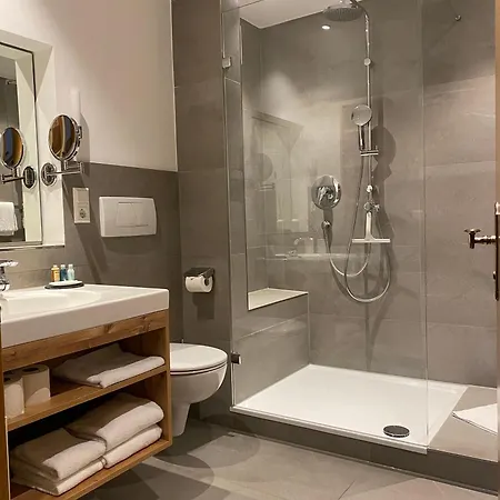 Sonnhof Apartments Tegernsee - Zentral Und Perfekt Fuer Urlaub & Arbeit Bad Wiessee Room photo